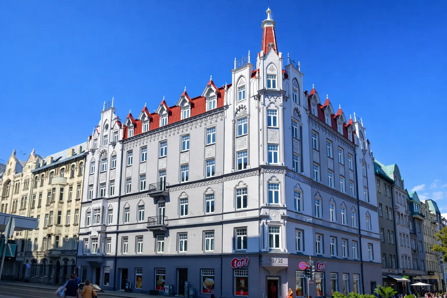 AluStar komanda darbībā